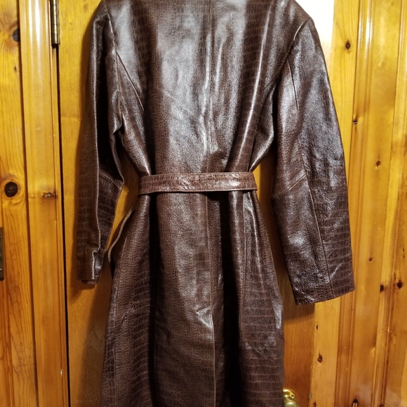 Croc Embossed Brown Genuine Leather Coat - Picture 7 of 7